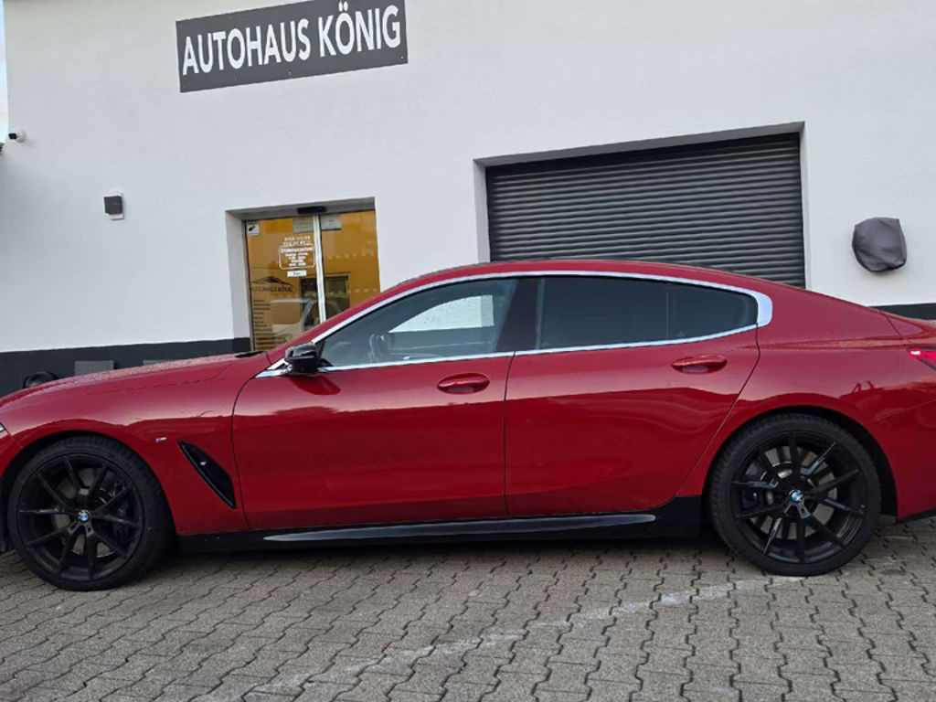 BMW M850