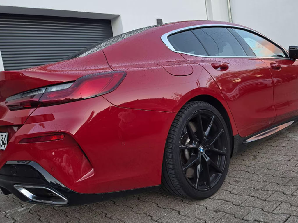 BMW M850