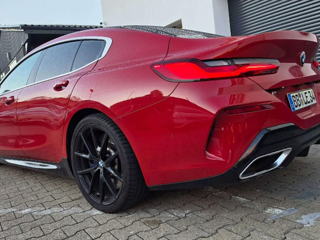 BMW M850