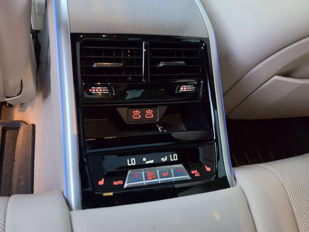 BMW M850