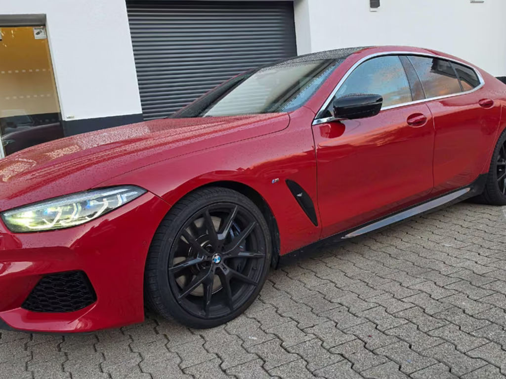 BMW M850