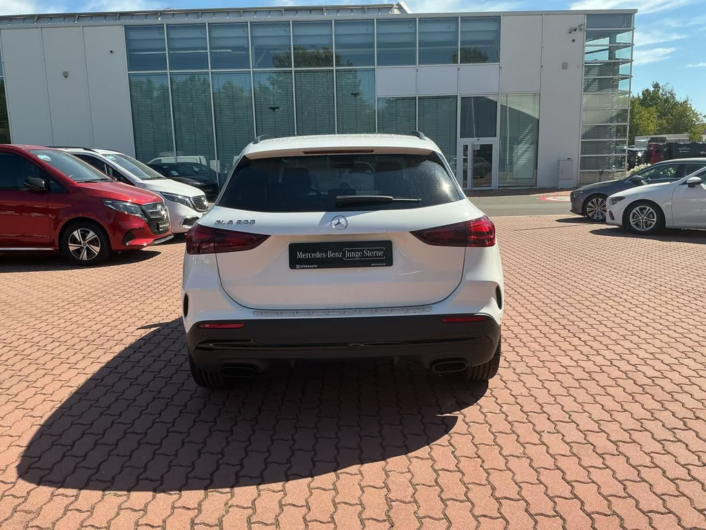 Mercedes-Benz GLA-Klasse