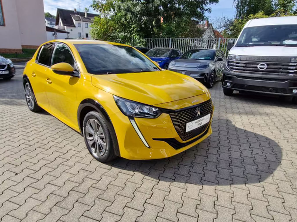 Peugeot e-208