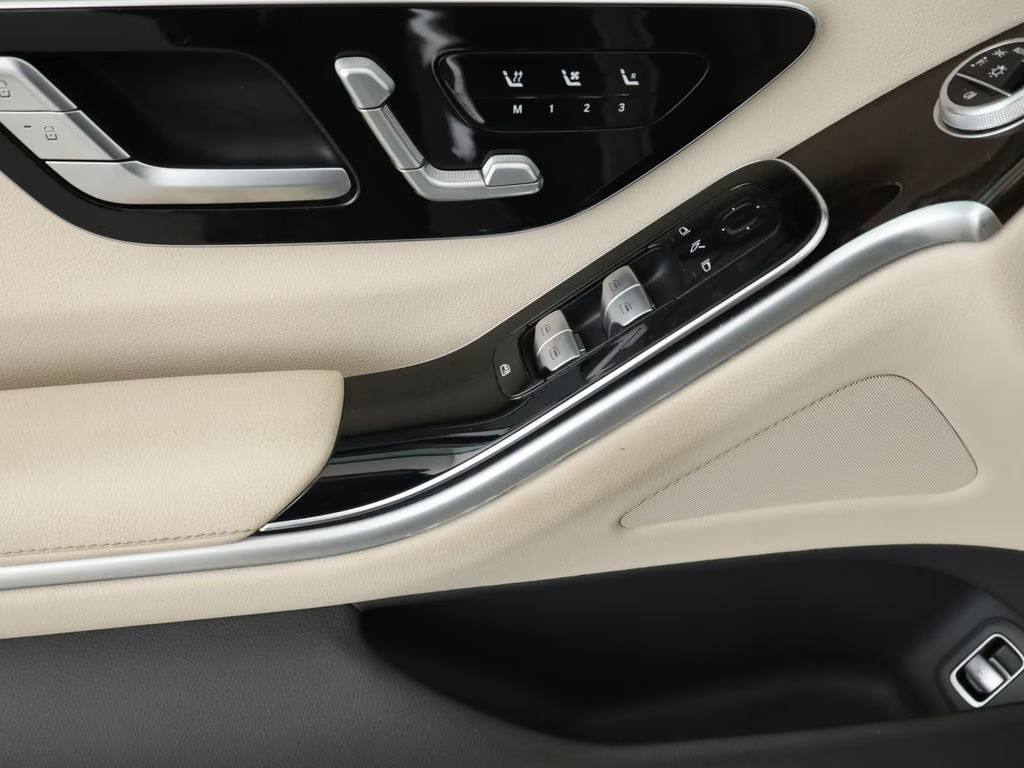 Mercedes-Benz S-Klasse