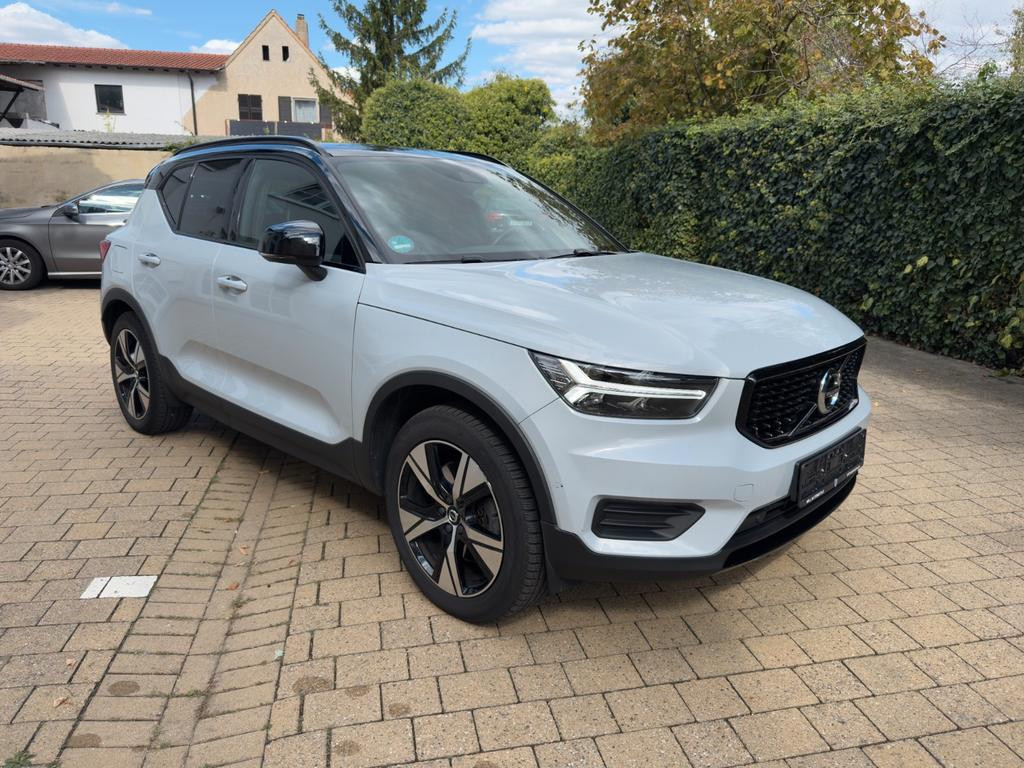 Volvo XC40 R-Design T4
