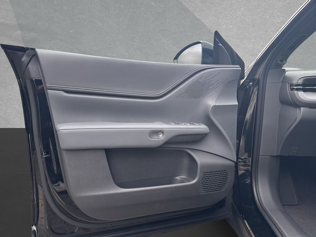 Xpeng G6