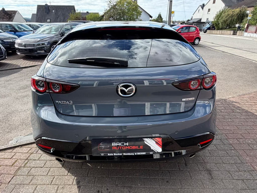 Mazda 3
