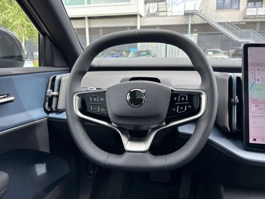 Volvo EX30