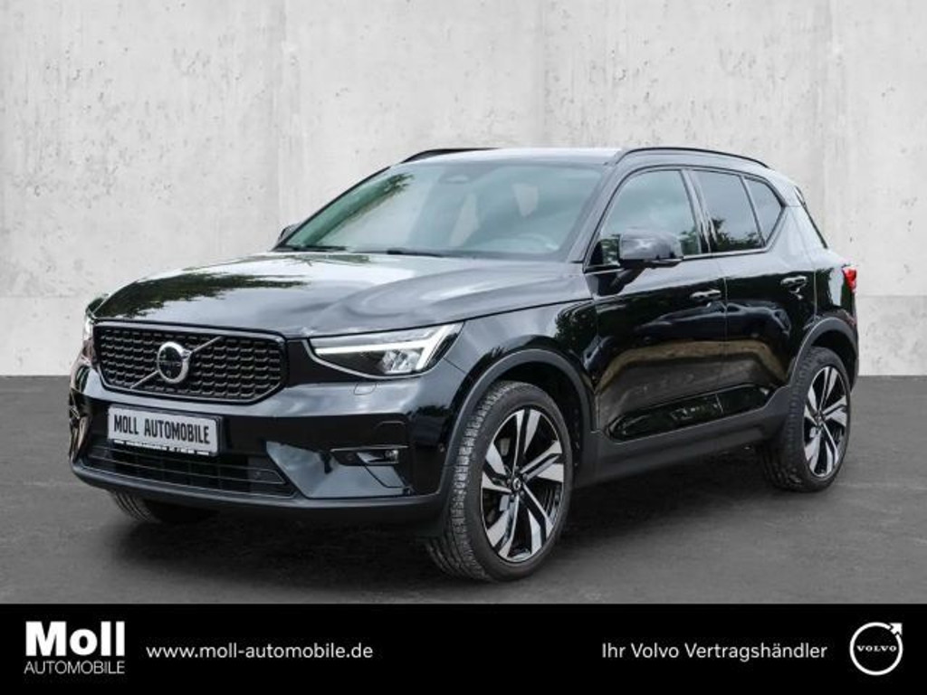 Volvo XC40 Ultimate Dark