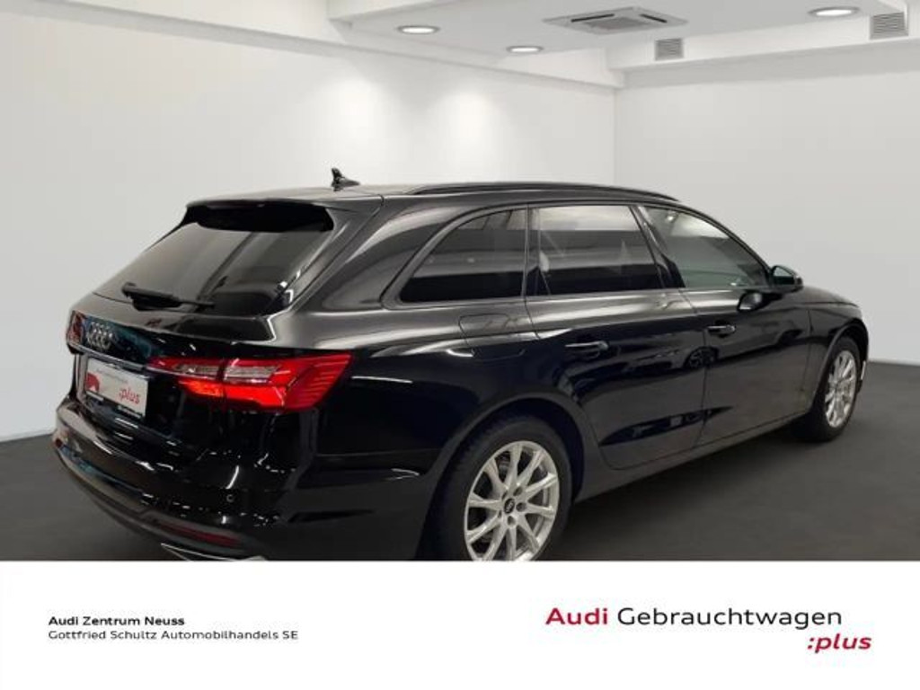 Audi A4 Avant S-Tronic 35 TFSI