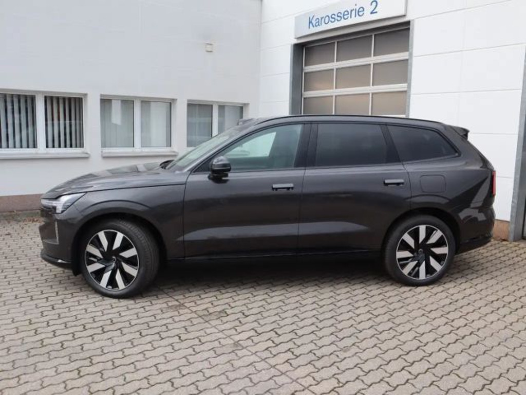 Volvo EX90