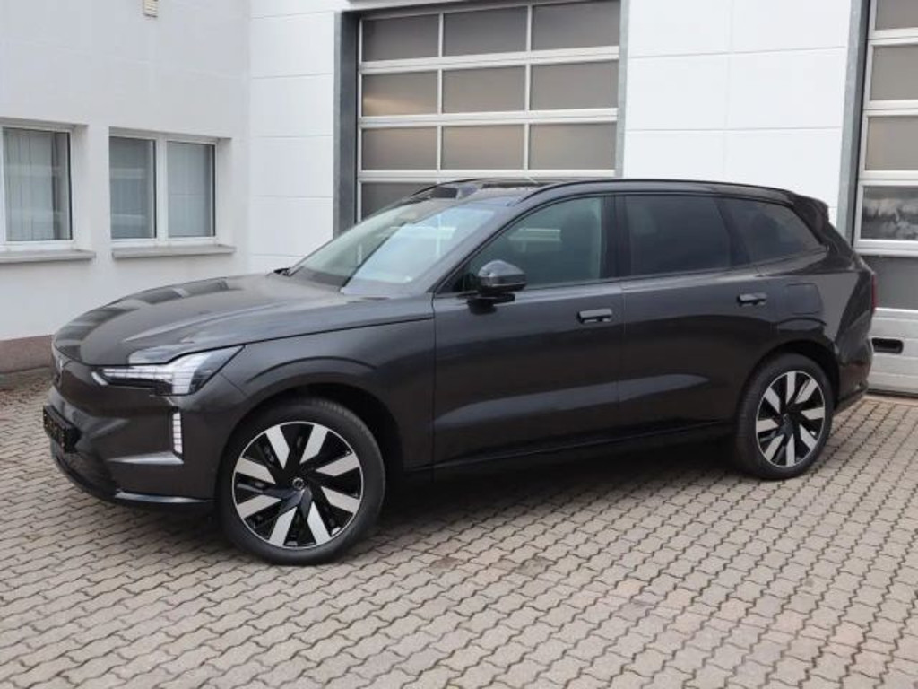 Volvo EX90