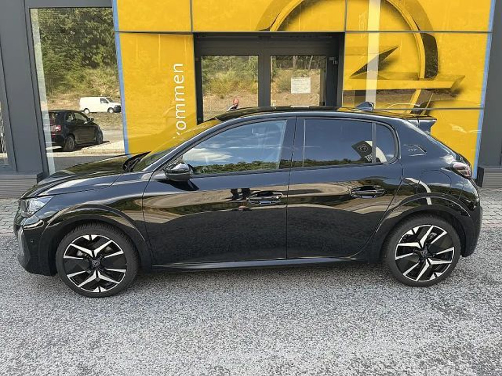 Peugeot e-208