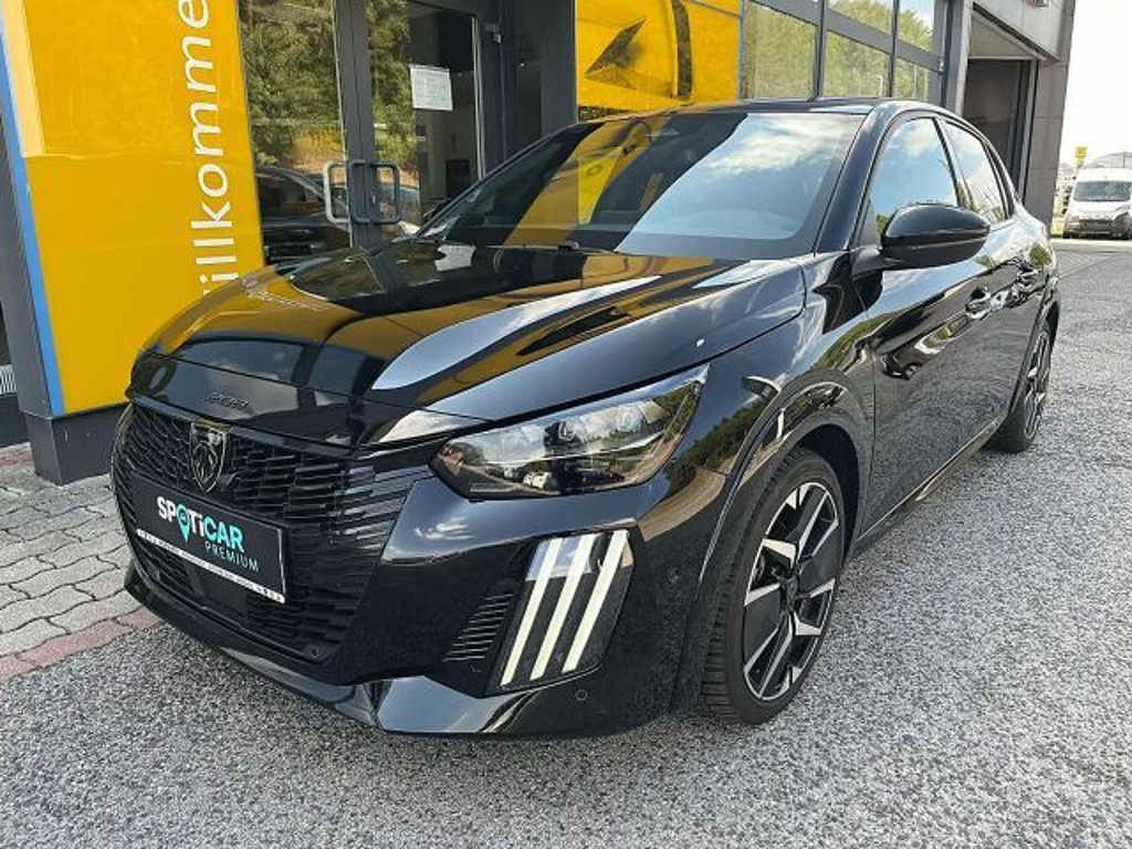Peugeot e-208
