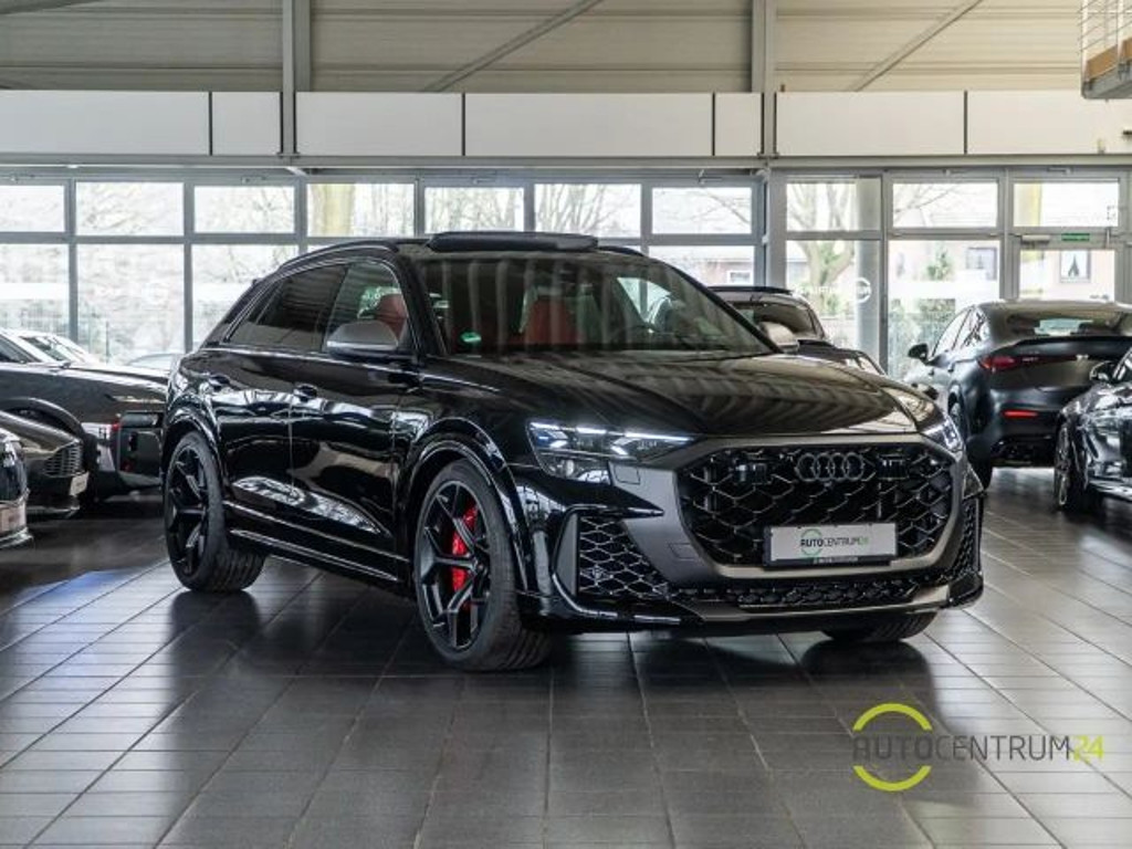 Audi RS Q8 Performance