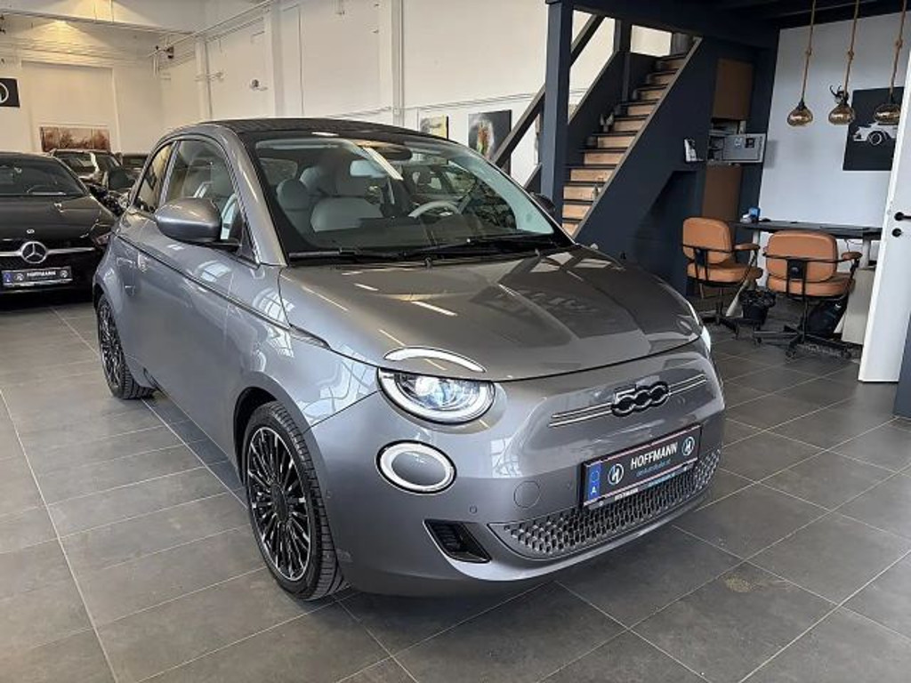 Fiat 500C La Prima