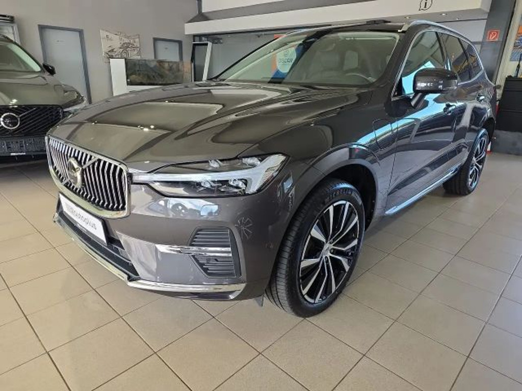 Volvo XC60 AWD T8 Recharge Ultimate Bright