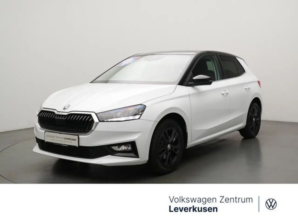 Skoda Fabia VIRT CARPLAY PANO NAVI SHZ PDC LED