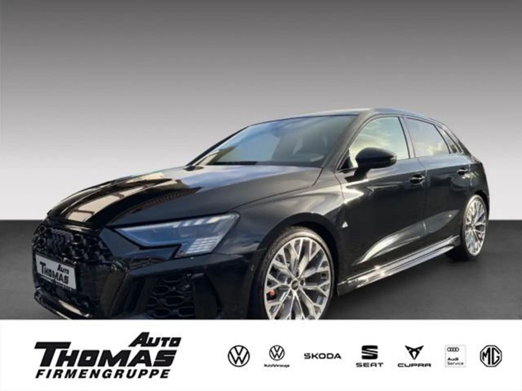 Audi RS3 Sedan Quattro S-Tronic