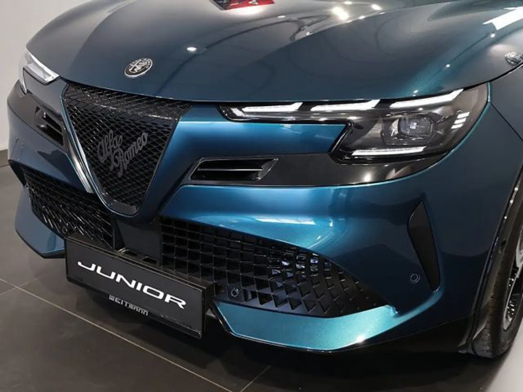 Alfa Romeo Junior