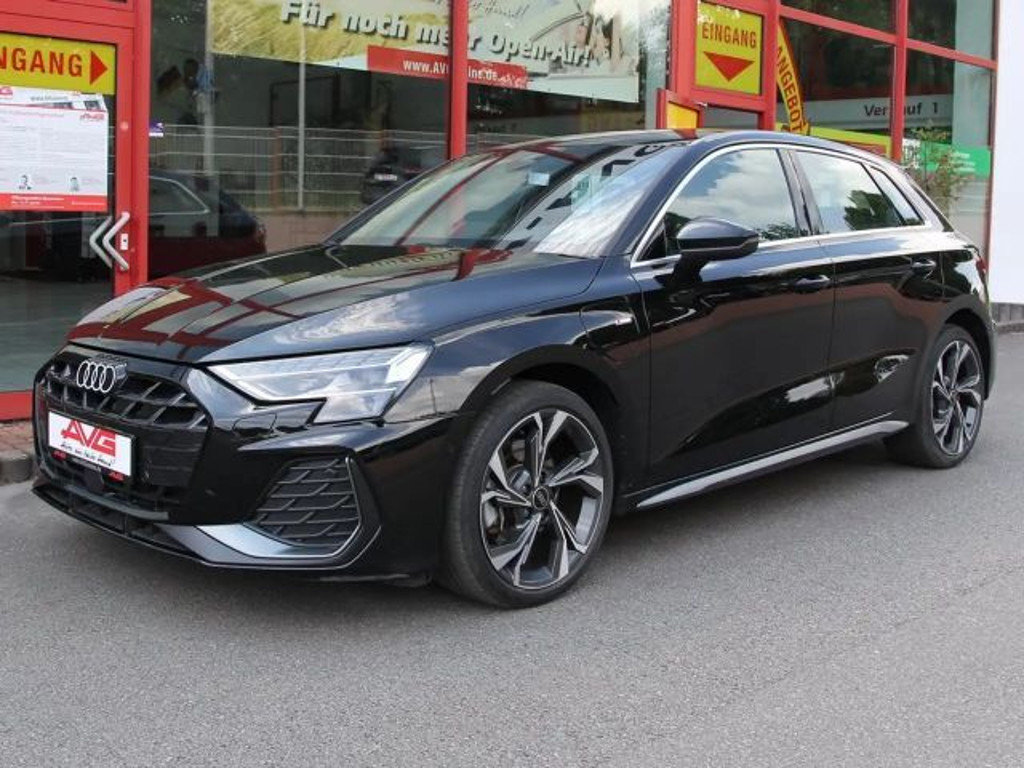 Audi A3 Sportback Sedan S-Line Hybride