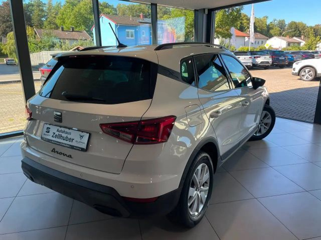 Seat Arona