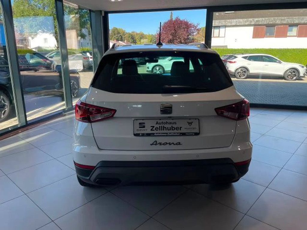 Seat Arona