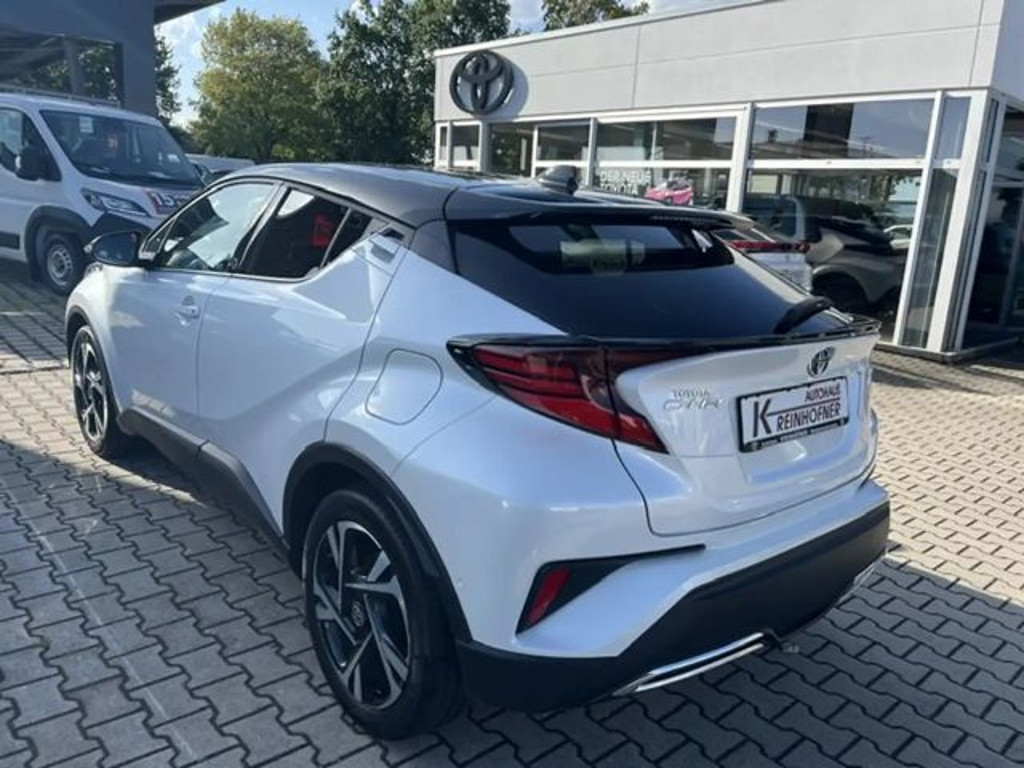Toyota C-HR Team D Hybride
