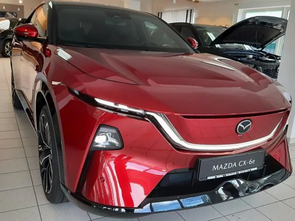 Mazda CX-6e Takumi