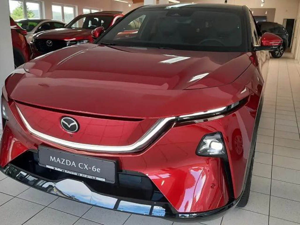 Mazda CX-6e