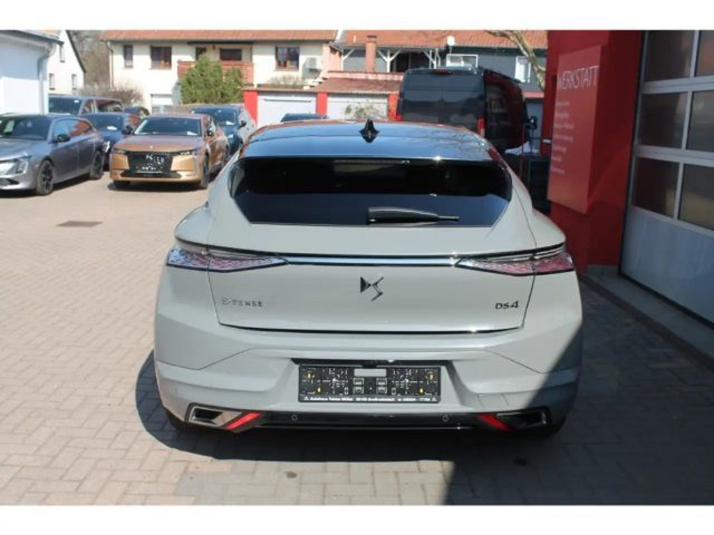 DS DS 4