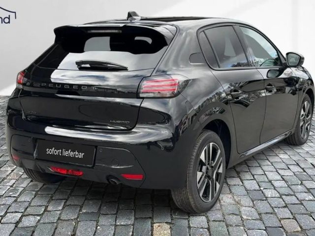 Peugeot e-208
