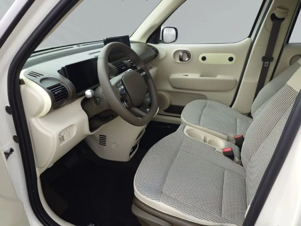 Hyundai INSTER