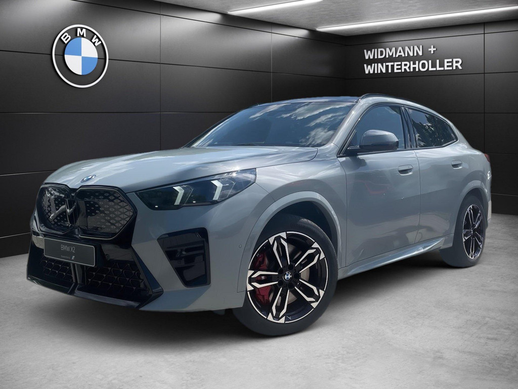 BMW iX2 xDrive30