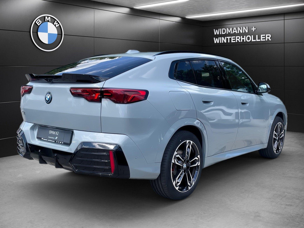 BMW iX2