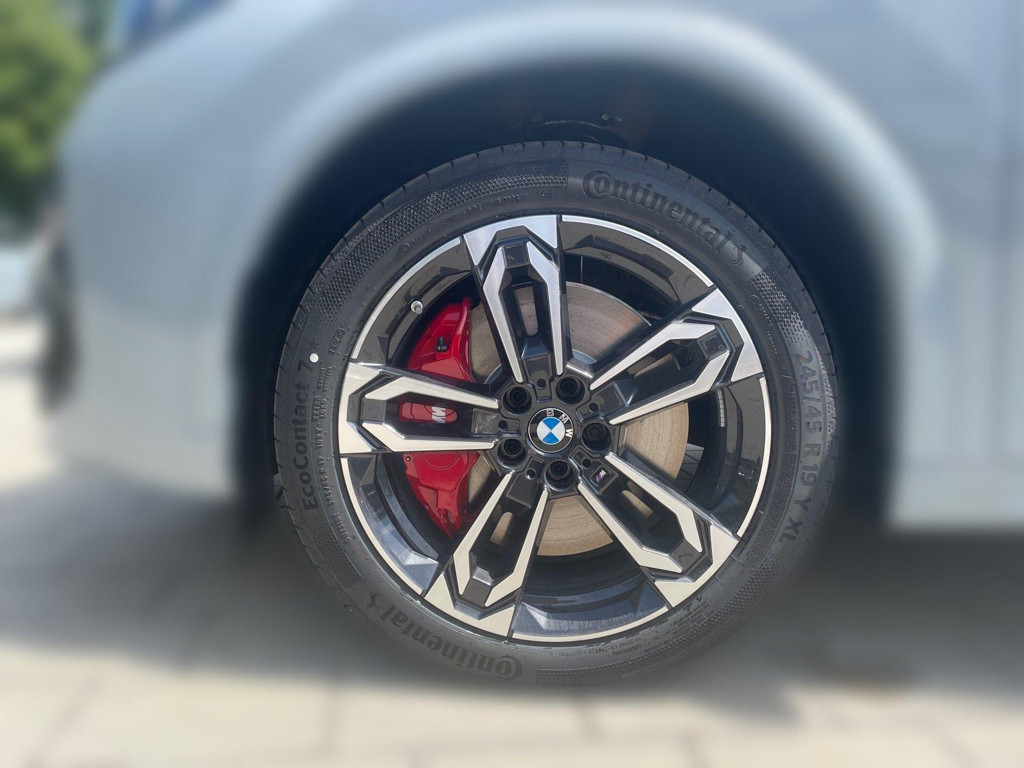 BMW iX2