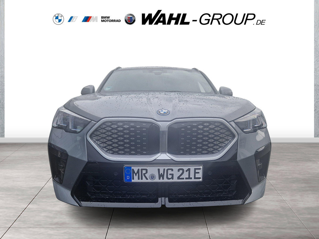 BMW iX2