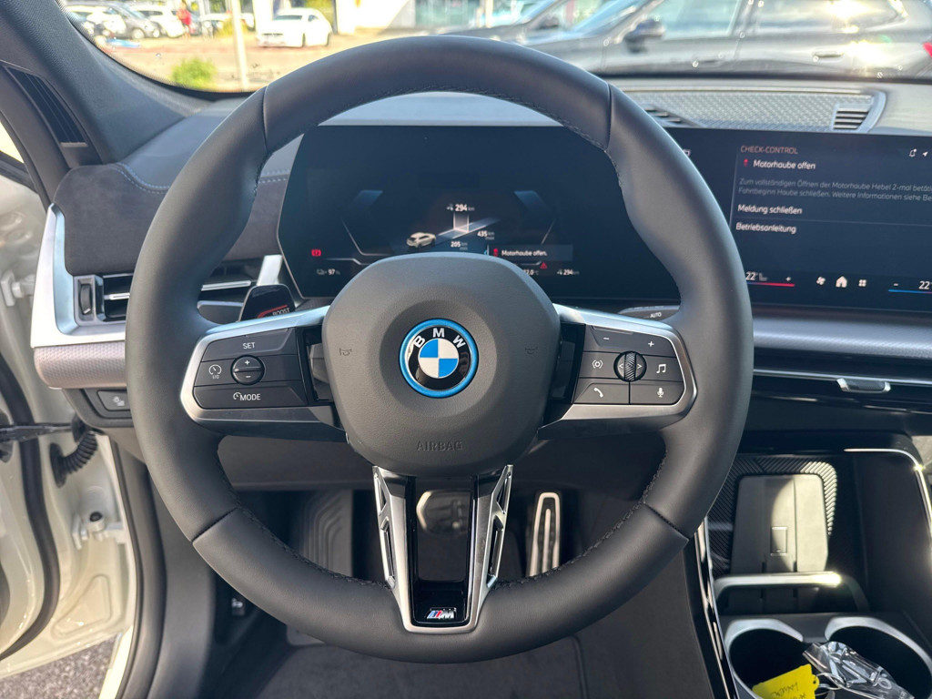 BMW iX2