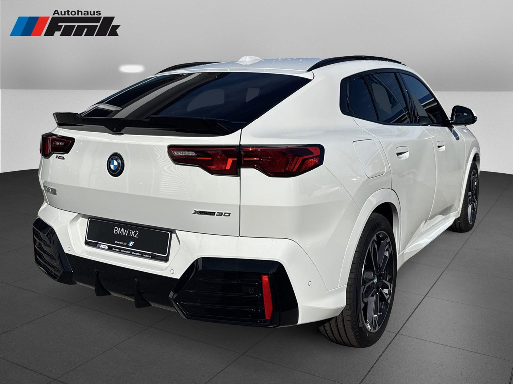 BMW iX2