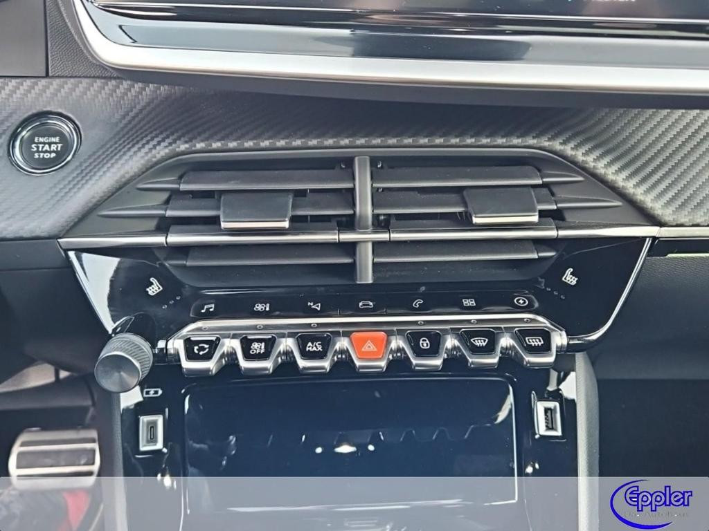 Peugeot e-2008