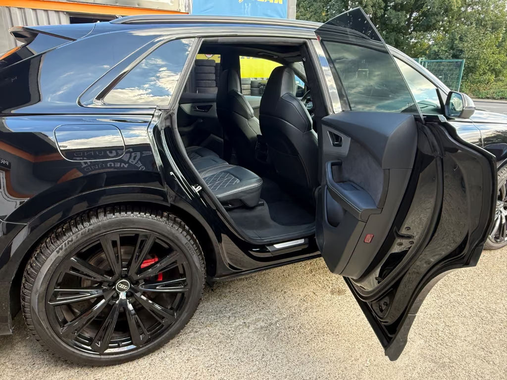 Audi SQ8
