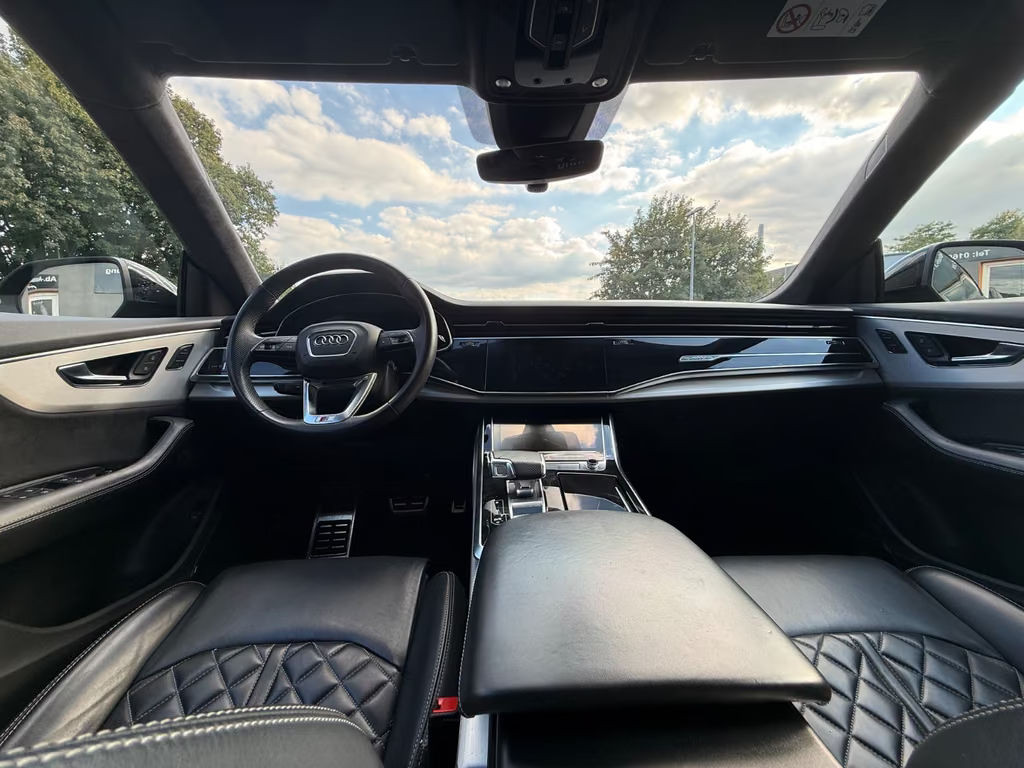 Audi SQ8