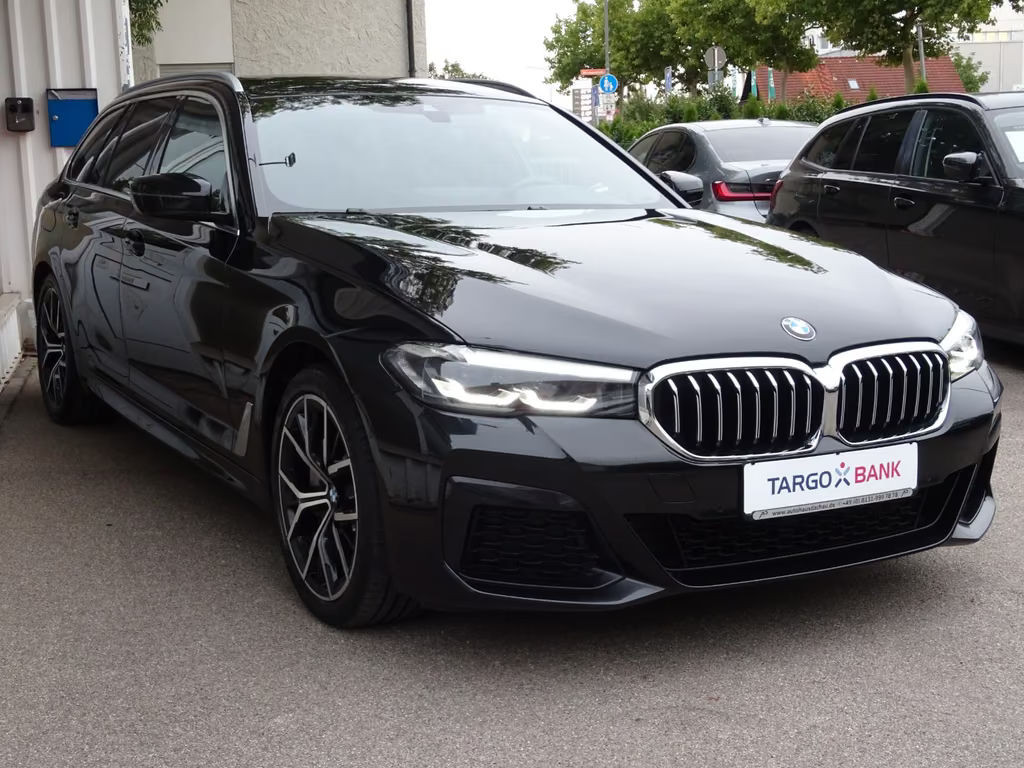 BMW 5 Serie 530 M-Sport xDrive Touring 530i