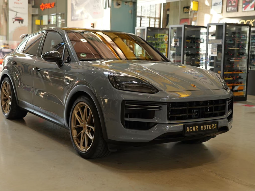 Porsche Cayenne E-Hybrid Turbo Coupé