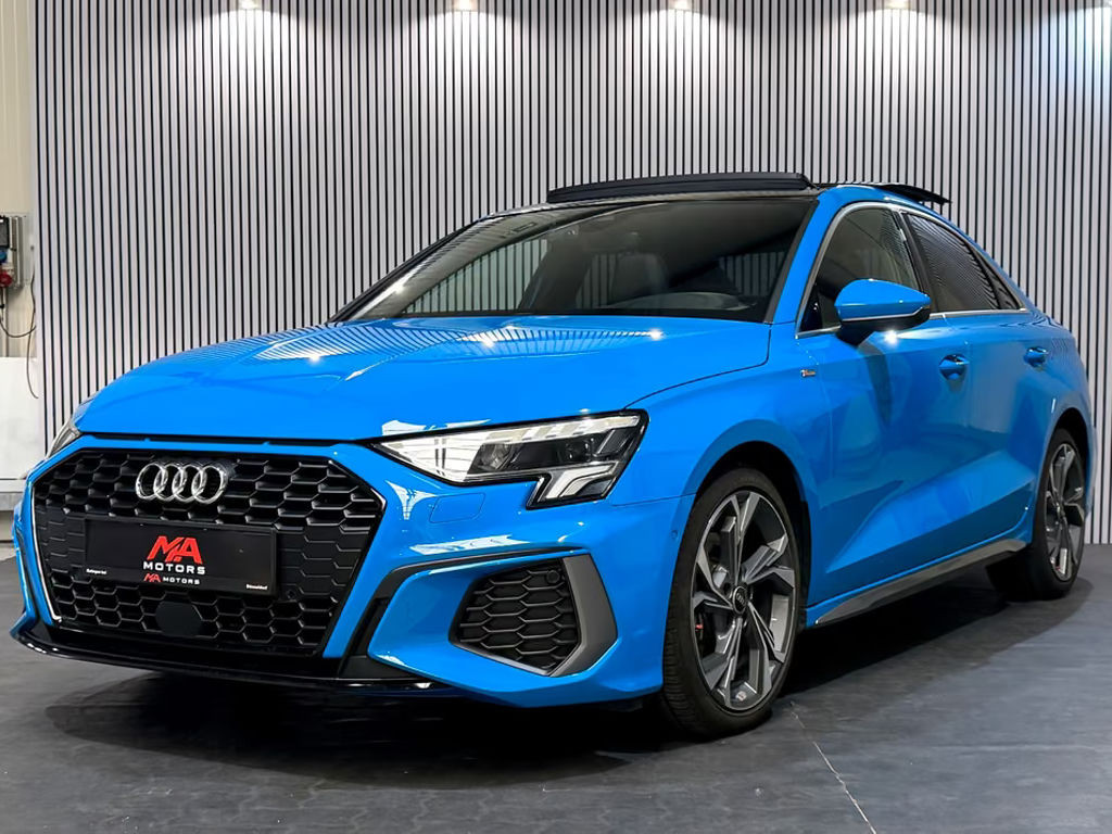 Audi A3 Sedan S-Line 40 TFSI