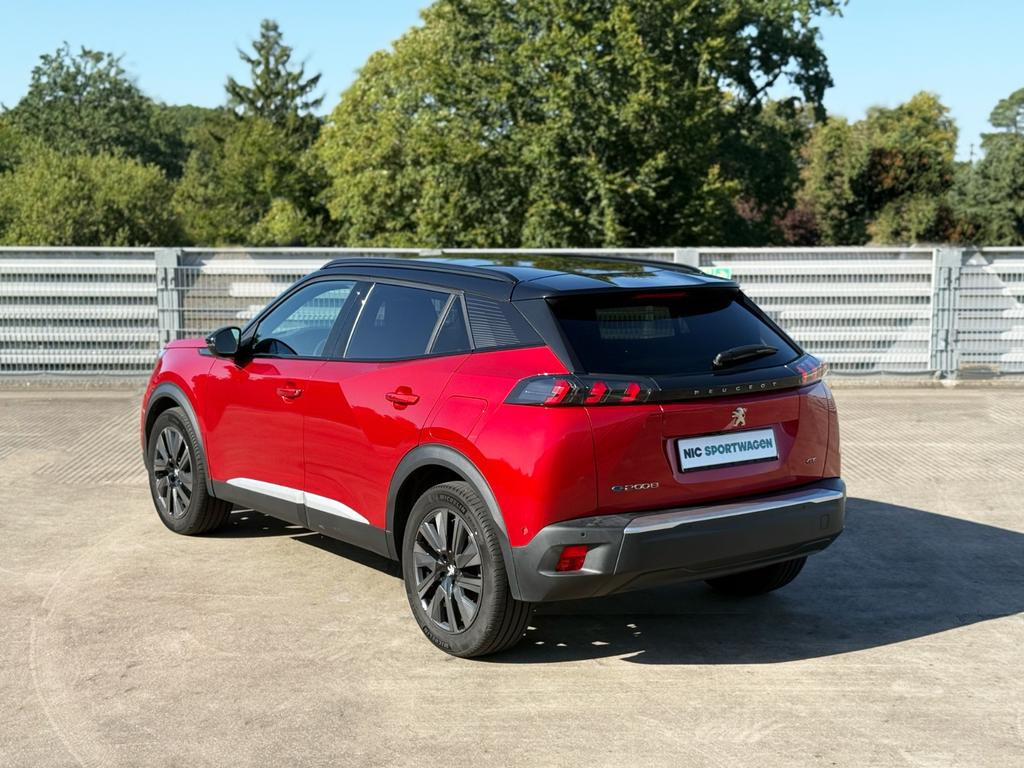 Peugeot e-2008