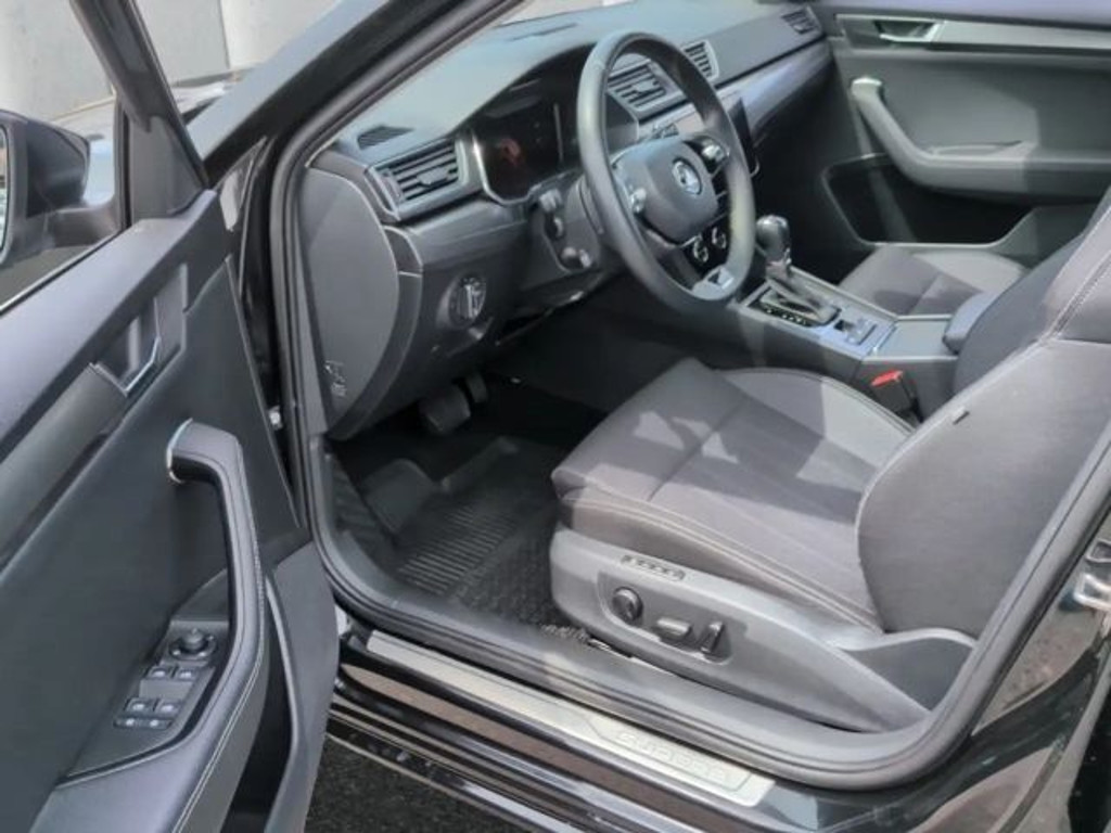 Skoda Superb Style Combi 2.0 TDI Style