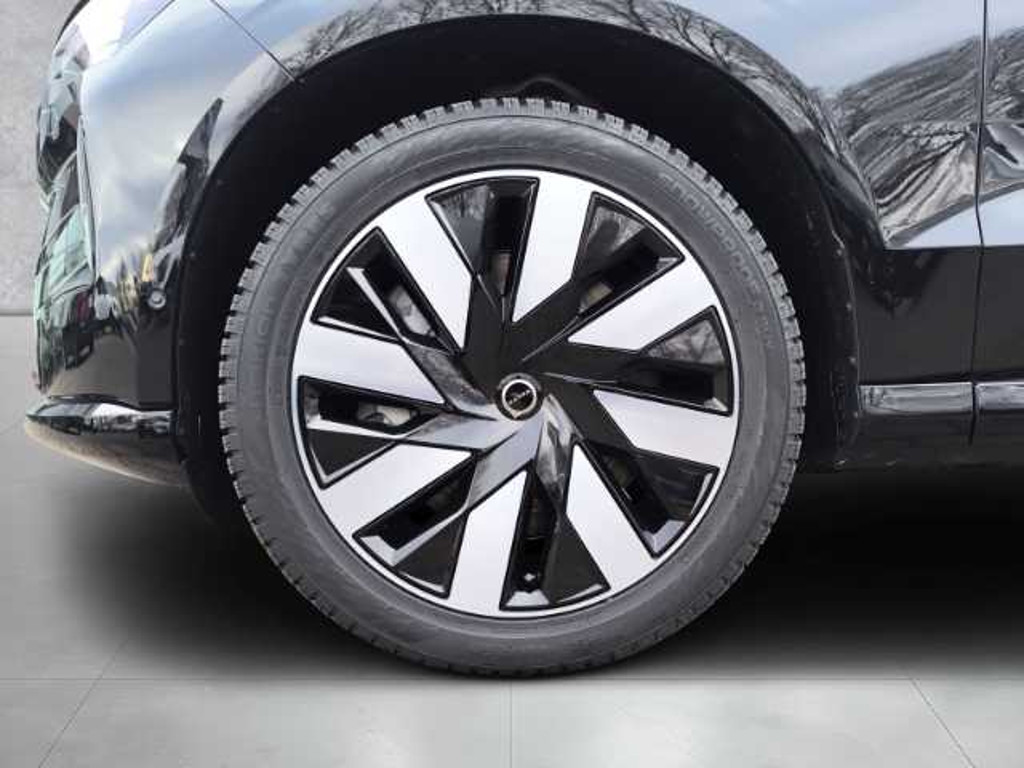Volvo EX90