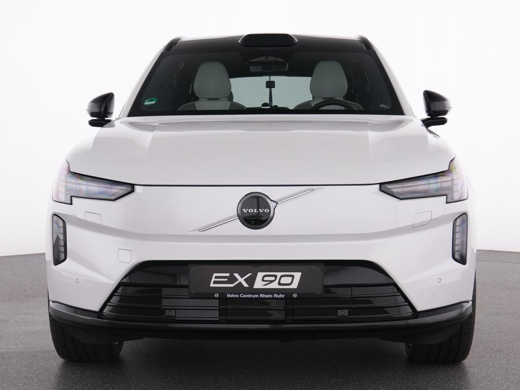 Volvo EX90