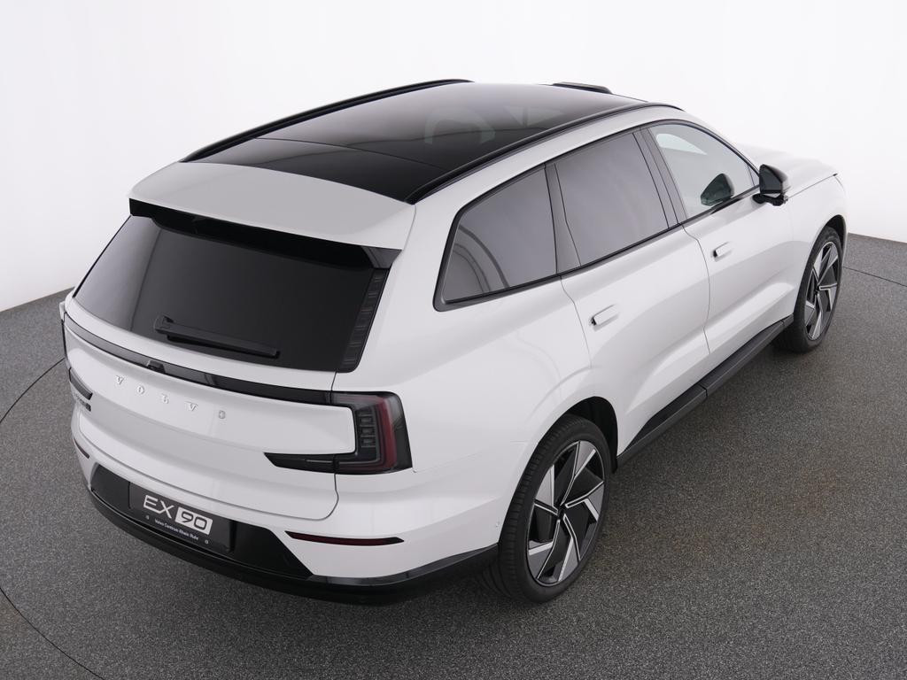 Volvo EX90